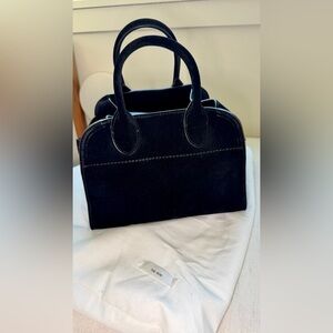 THE ROW
BLACK Suede Soft Margaux 10 Bag